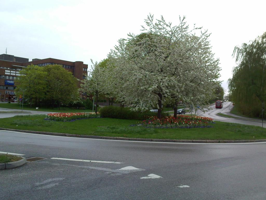 Nacka Stadshotell Екстер'єр фото